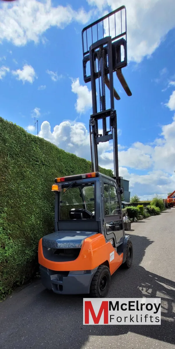 New 3 ton forklift Toyota - Image 4