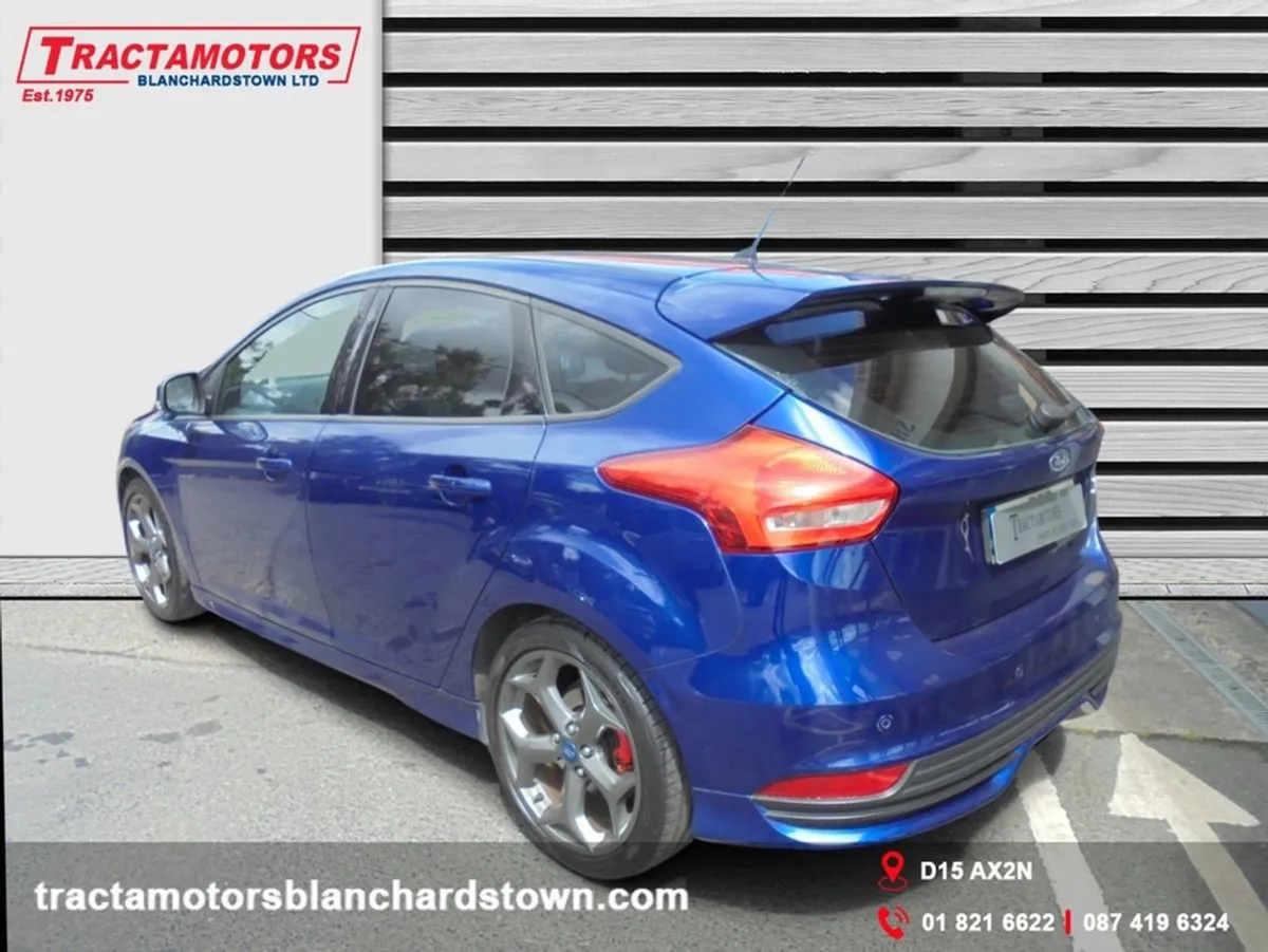 Ford Focus ST2 2.0 Ecoboost 250PS - Image 3