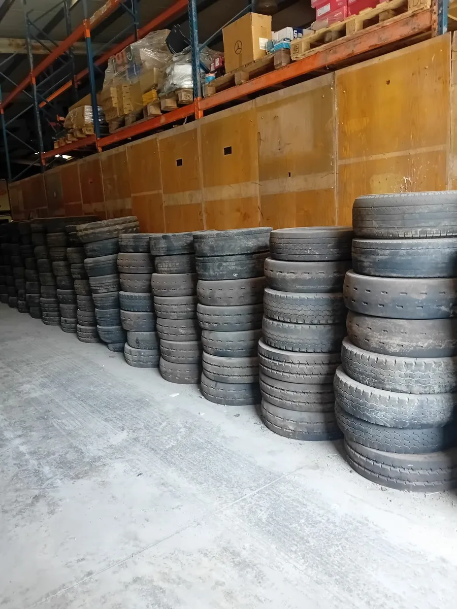 Free tyre casings /scrap tyres. - Image 1