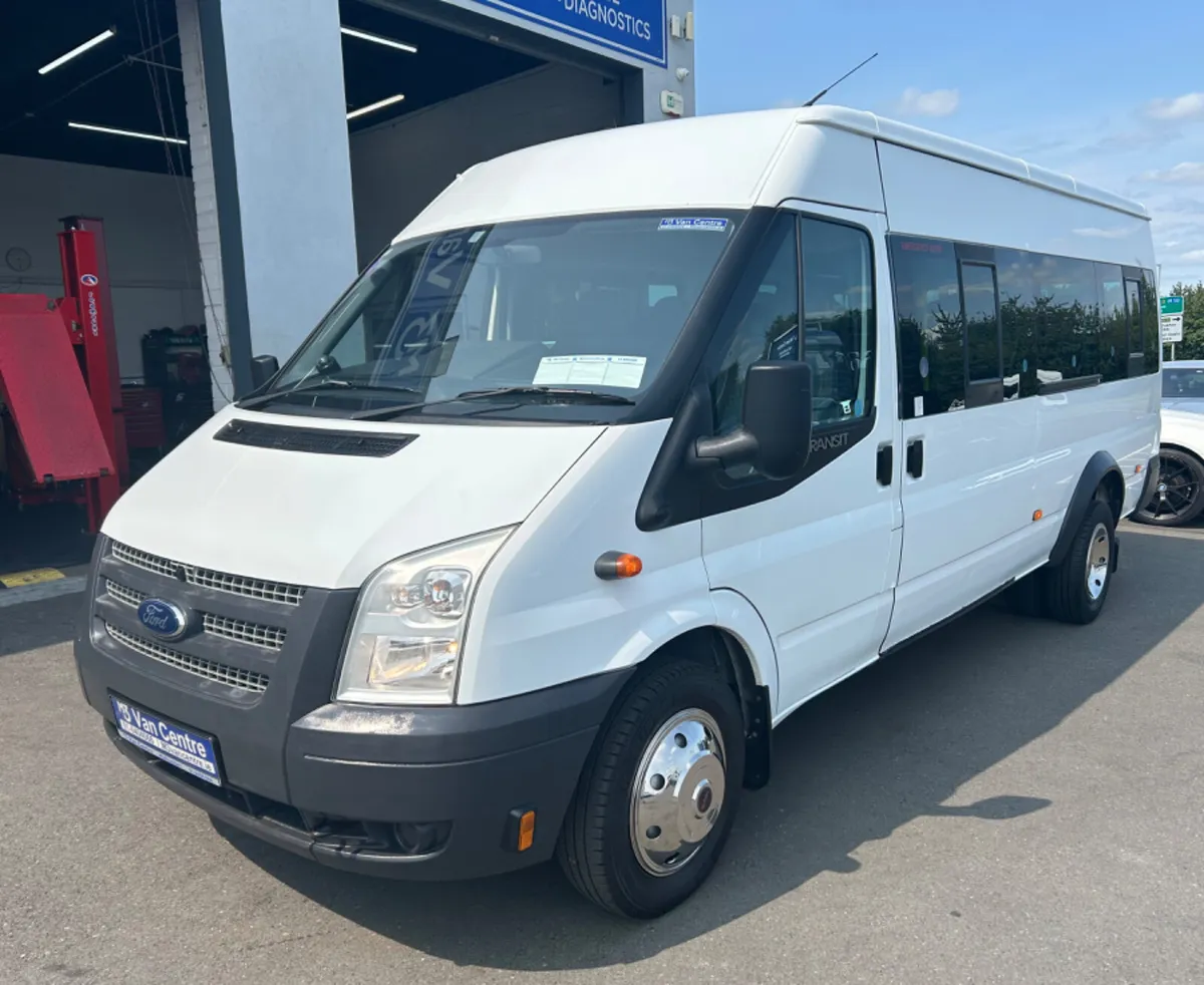 Ford Transit 17 Seater - Image 2