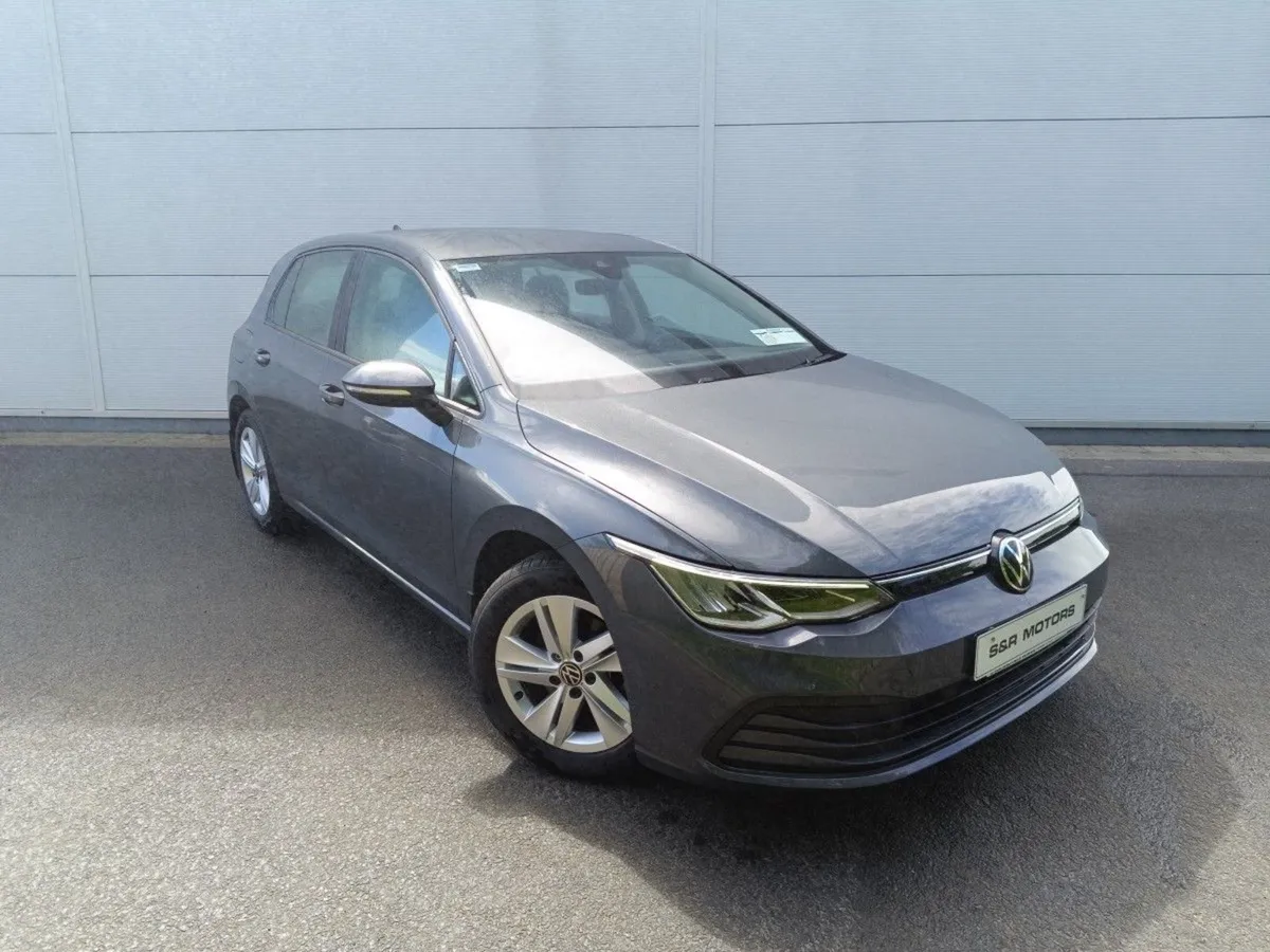 Volkswagen Golf  sale Agreed  2.0 TDI 115HP Life - Image 1