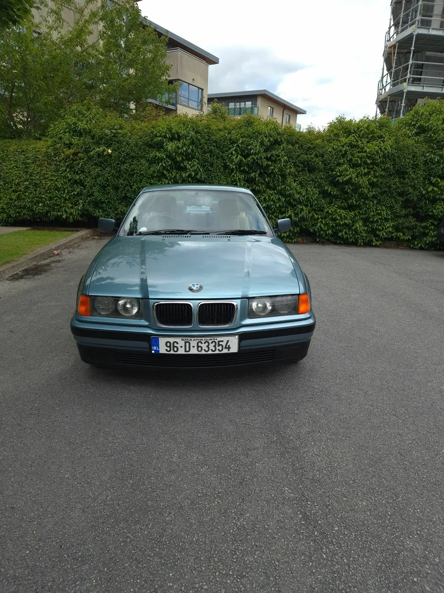 BMW 3-Series 1996 - Image 2