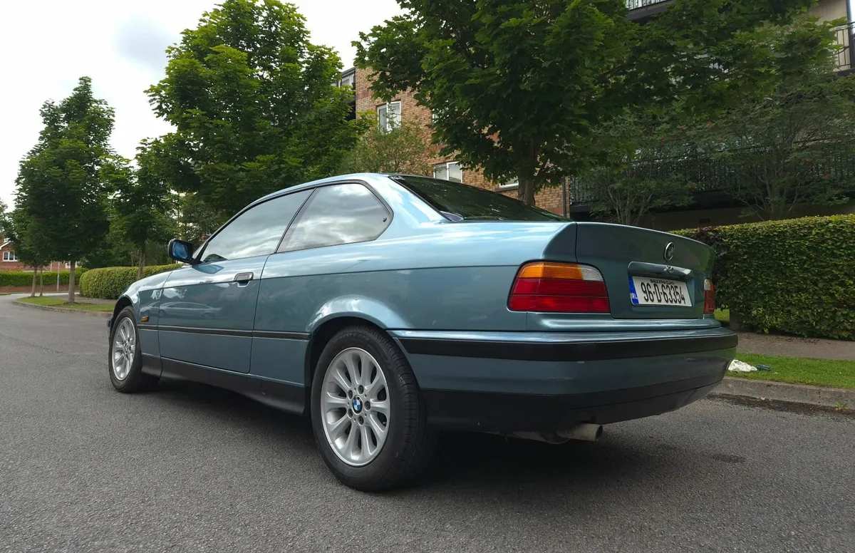 BMW 3-Series 1996 - Image 4