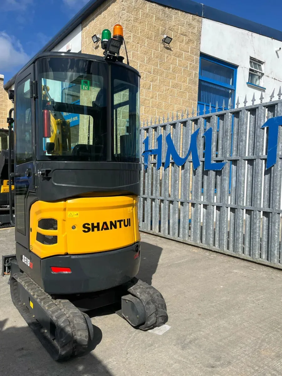 Shantui SE18SR Excavator 1.8 Ton Mini Digger - Image 4