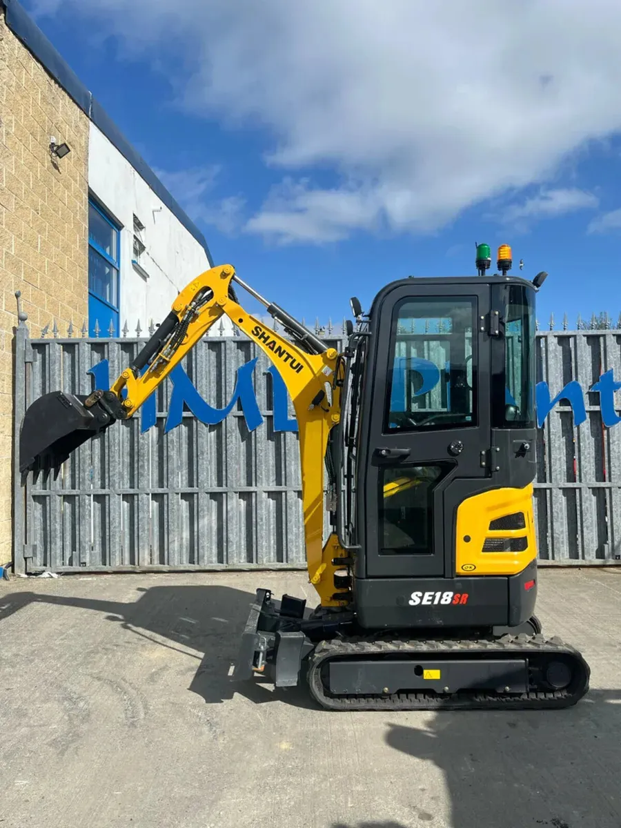 Shantui SE18SR Excavator 1.8 Ton Mini Digger - Image 2