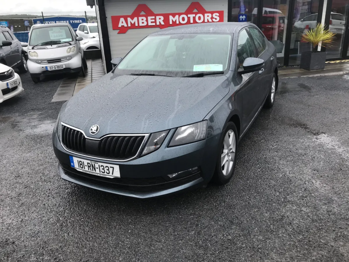 2018 Skoda Octavia Automatic - Image 3