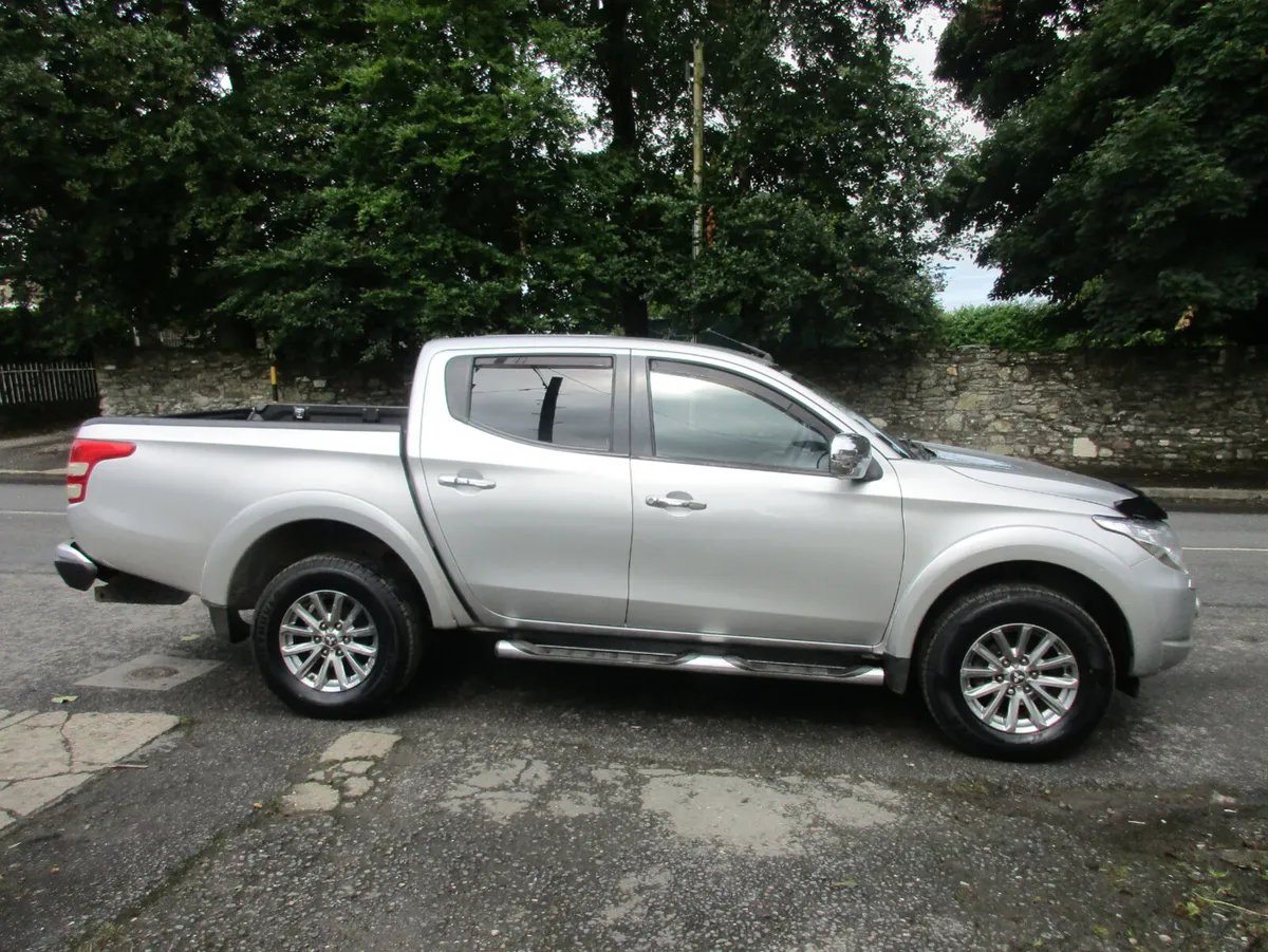 Mitsubishi l200 crewcab 2017 - Image 4