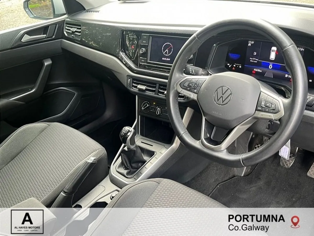 Volkswagen Polo 2022 Life 1.0 TSI 95bhp - Image 2