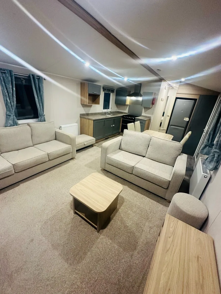 Sale price Willerby  3 bed  At TPS caravans - Image 3