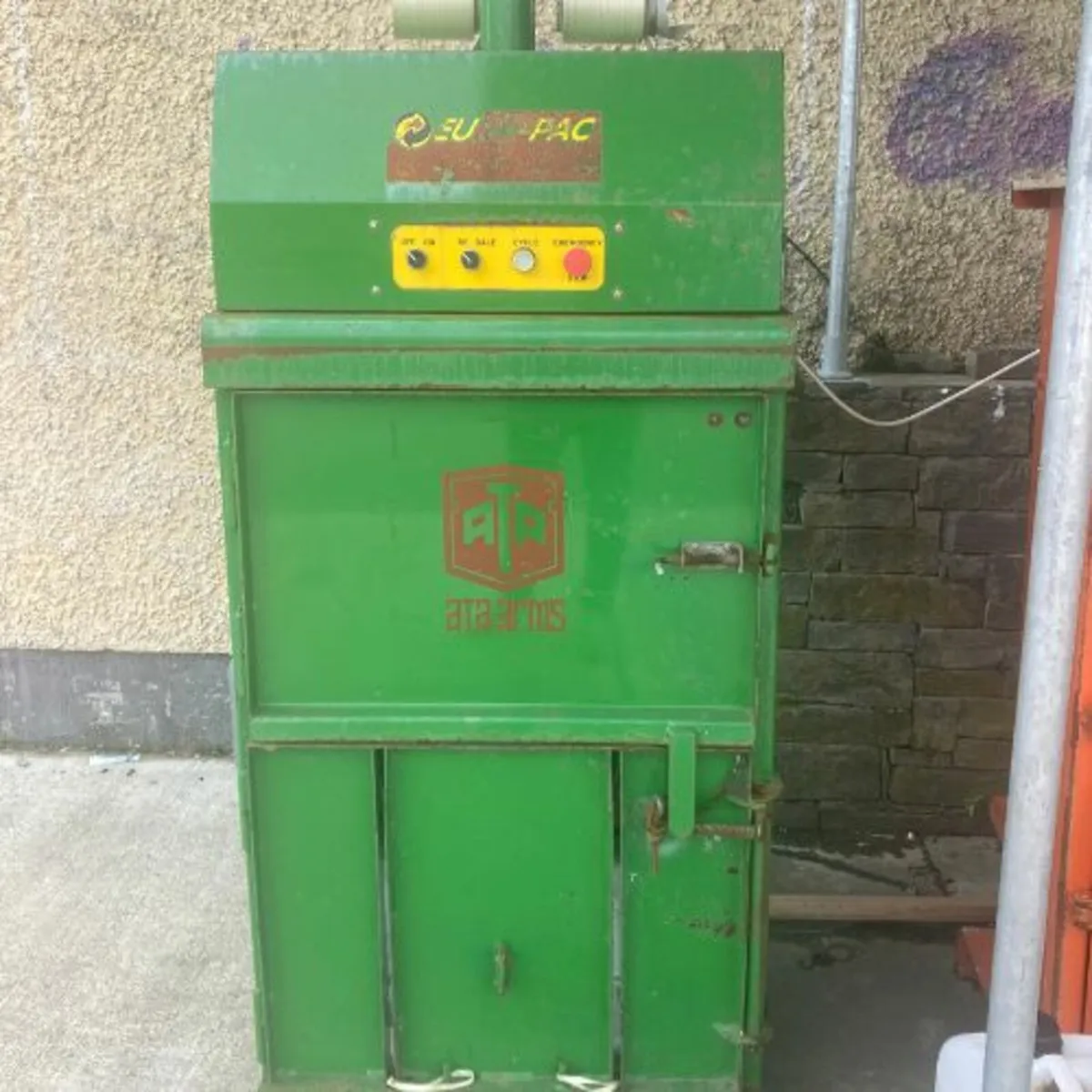Waste Baler Compactor - Image 1