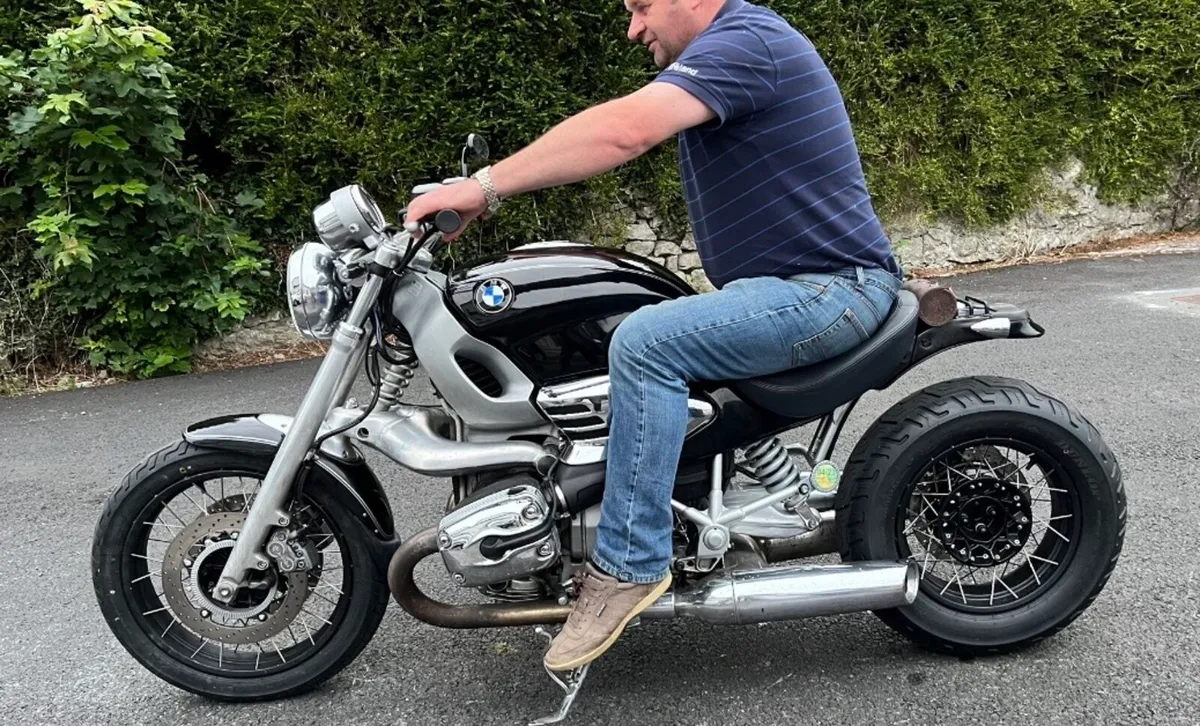 Bmw R1200c custom bobber build - Image 2
