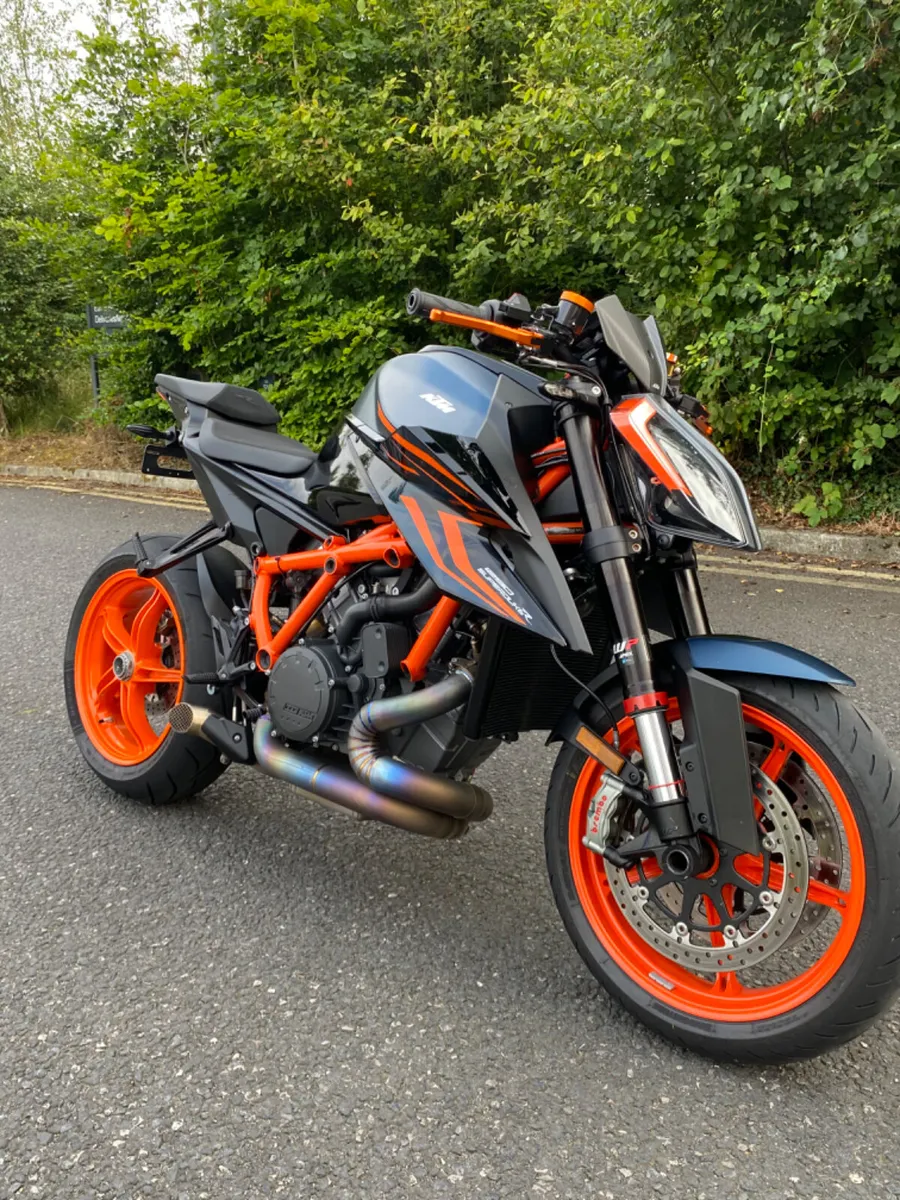 KTM Superduke 1290 R - Image 1