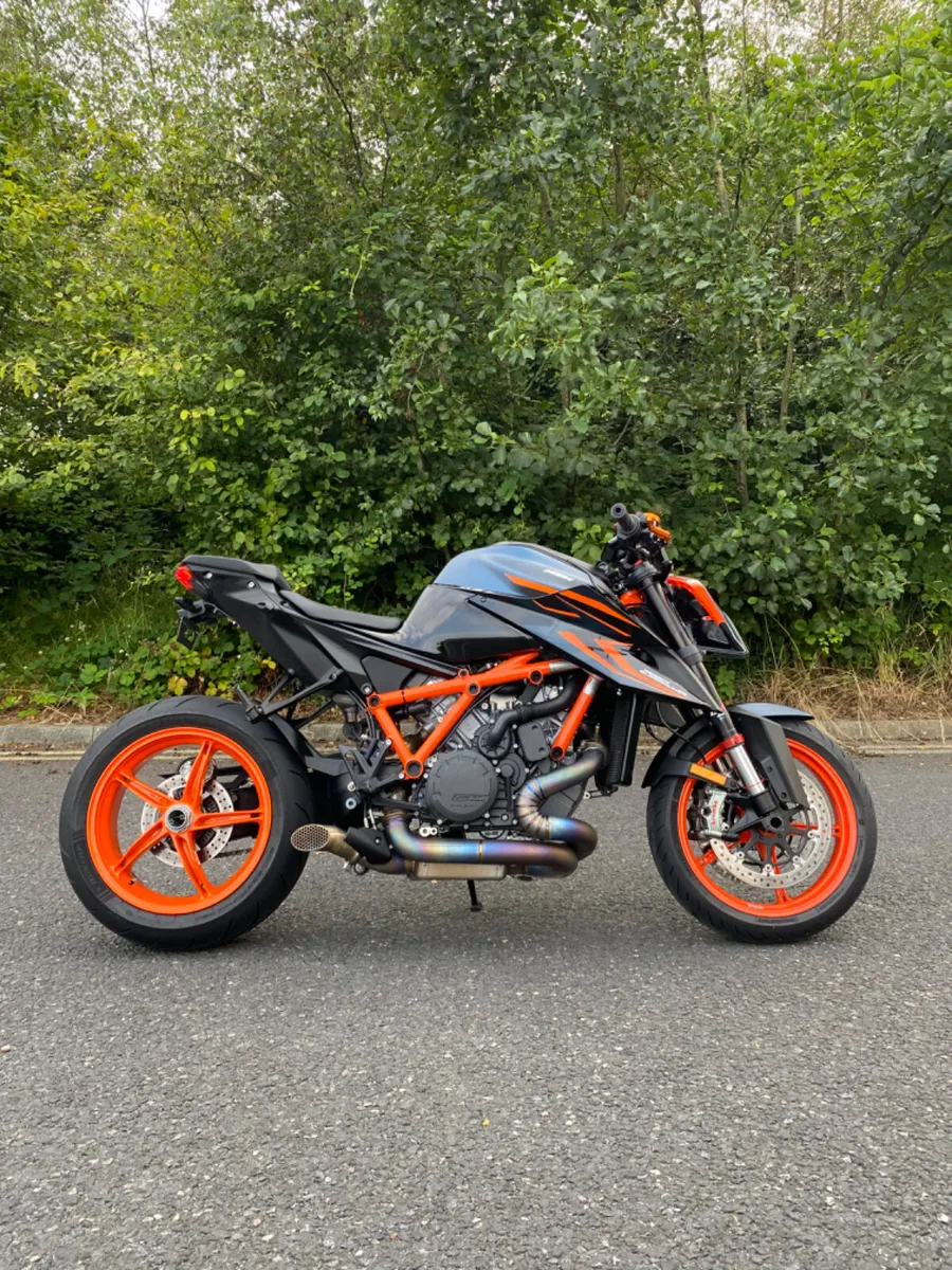 KTM Superduke 1290 R - Image 2