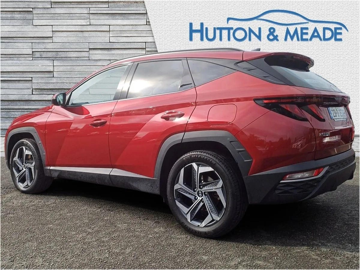Hyundai Tucson Executive Phev 1.6 Petrol 5dr - Image 2