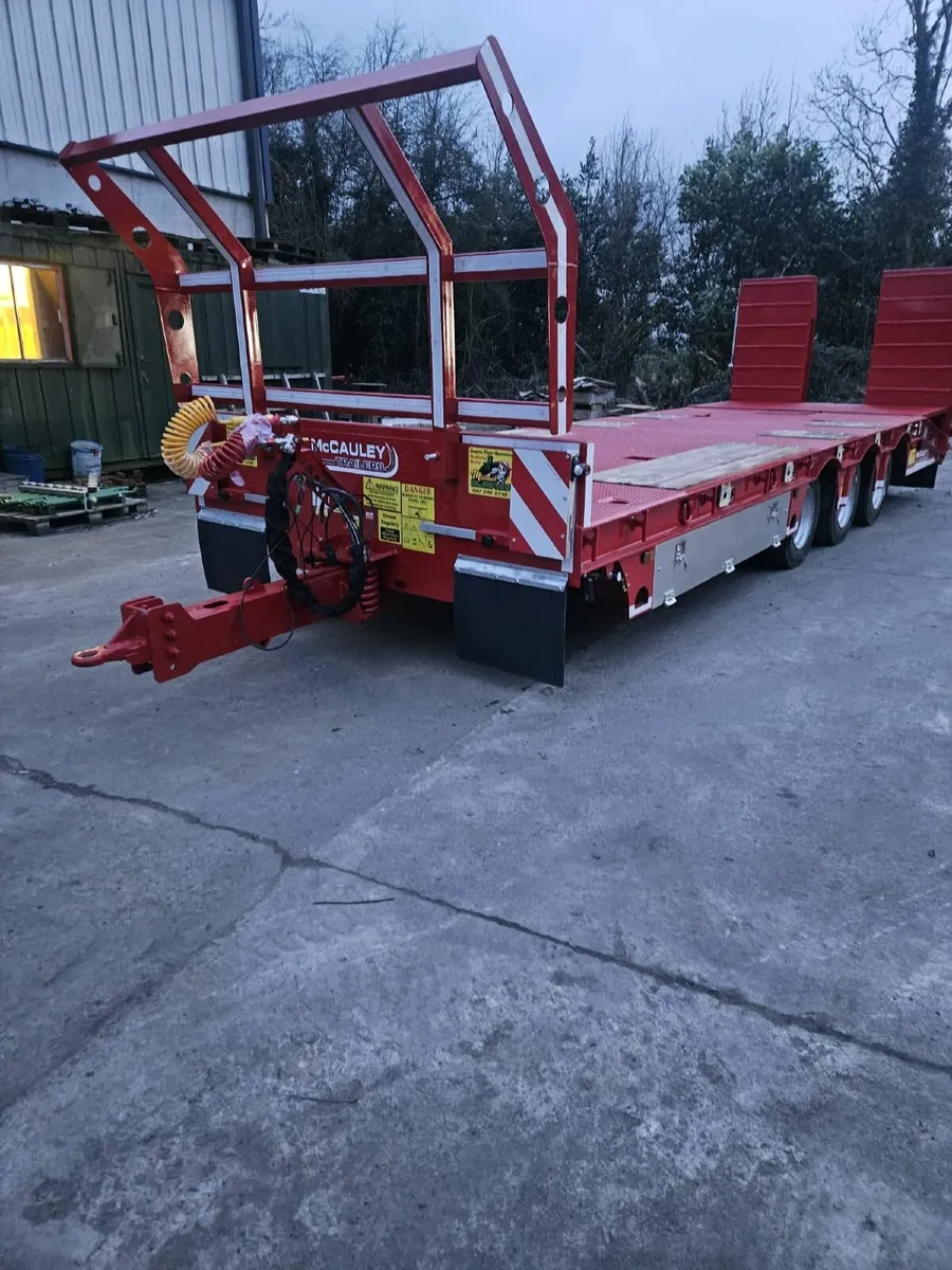 Trailers shot-blasted and paint grain dump silage - Image 4