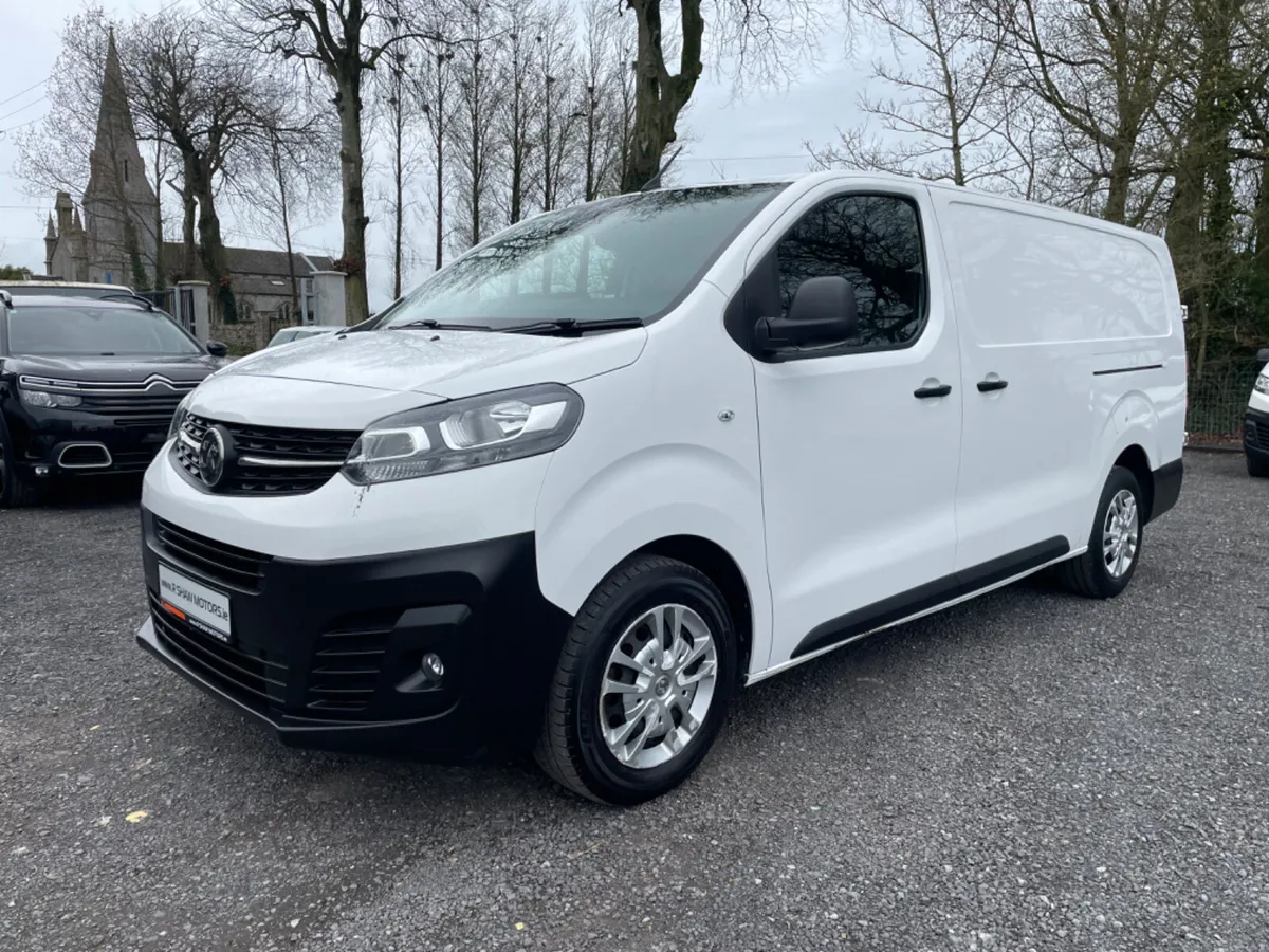 Vauxhall Vivaro - Image 2