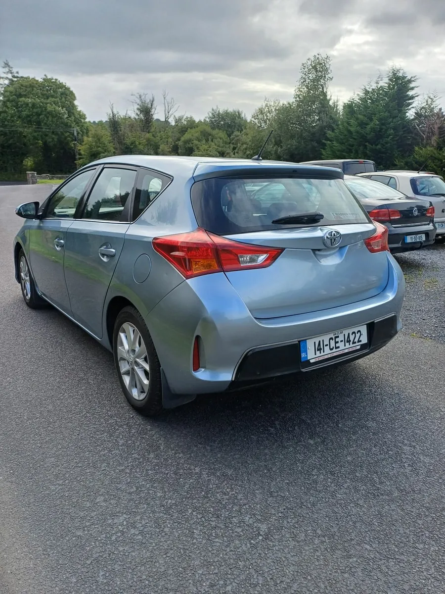 Toyota Auris 2014 - Image 4