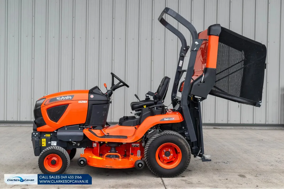 2023 Kubota G261LD Lawnmower - Image 2