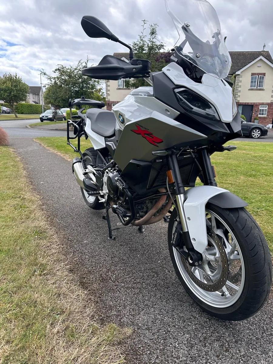 BMW F900XR Sports Tourer - Image 2