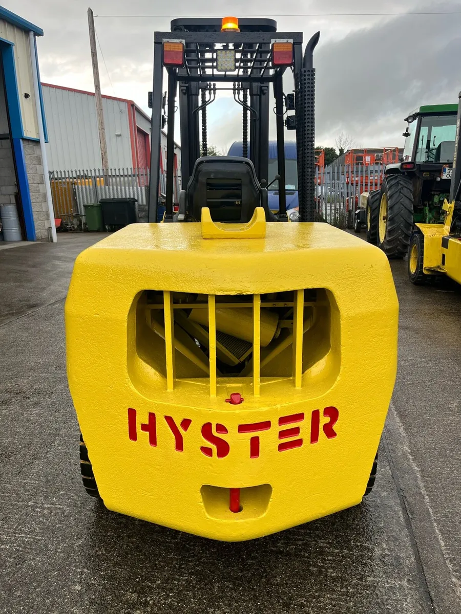 Forklift - Image 3