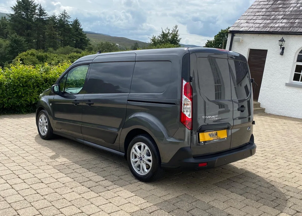 2021 (212) Ford Transit Connect 1.5tdci 100bhp L2 - Image 3