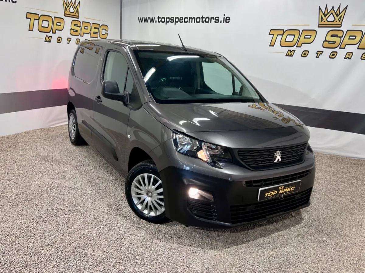 2019 (192) Peugeot partner NEW MODEL 1.6Hdi 3 Seat - Image 2