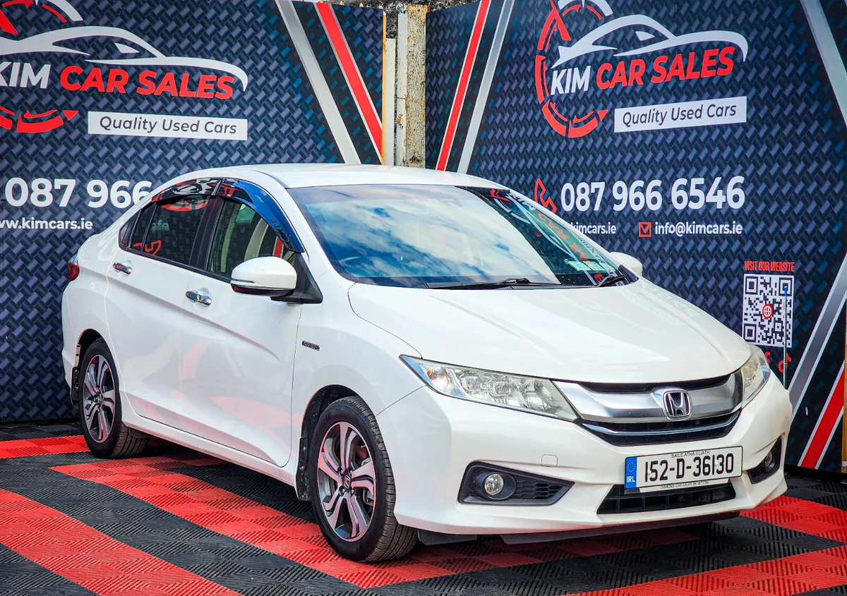 2015 Honda Grace Hybrid - Image 3
