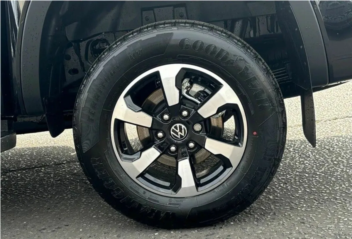 VW Amarok 18" Genuine (New) Alloys - Image 3