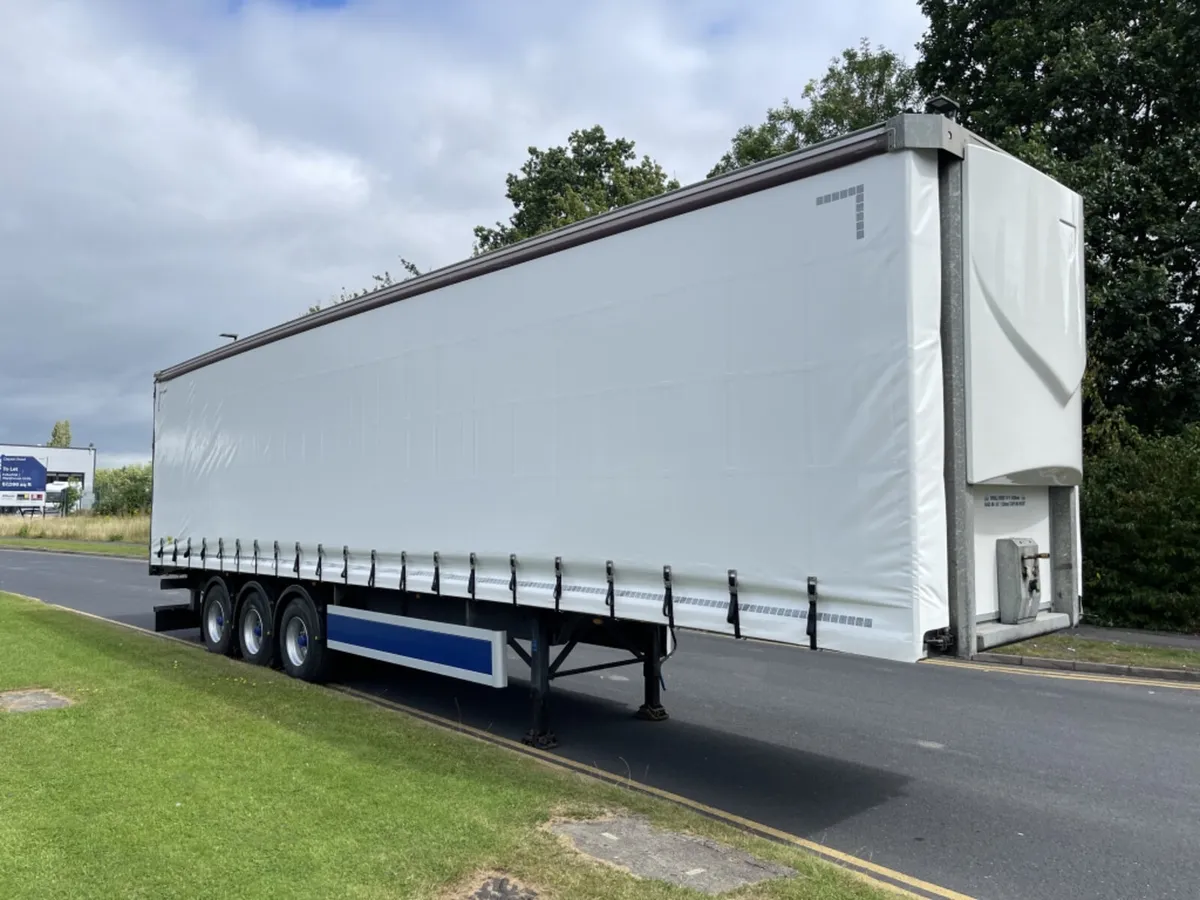 2016 TIGER 4500MM TRI-AXLE CURTAINSIDE TRAILER - Image 1
