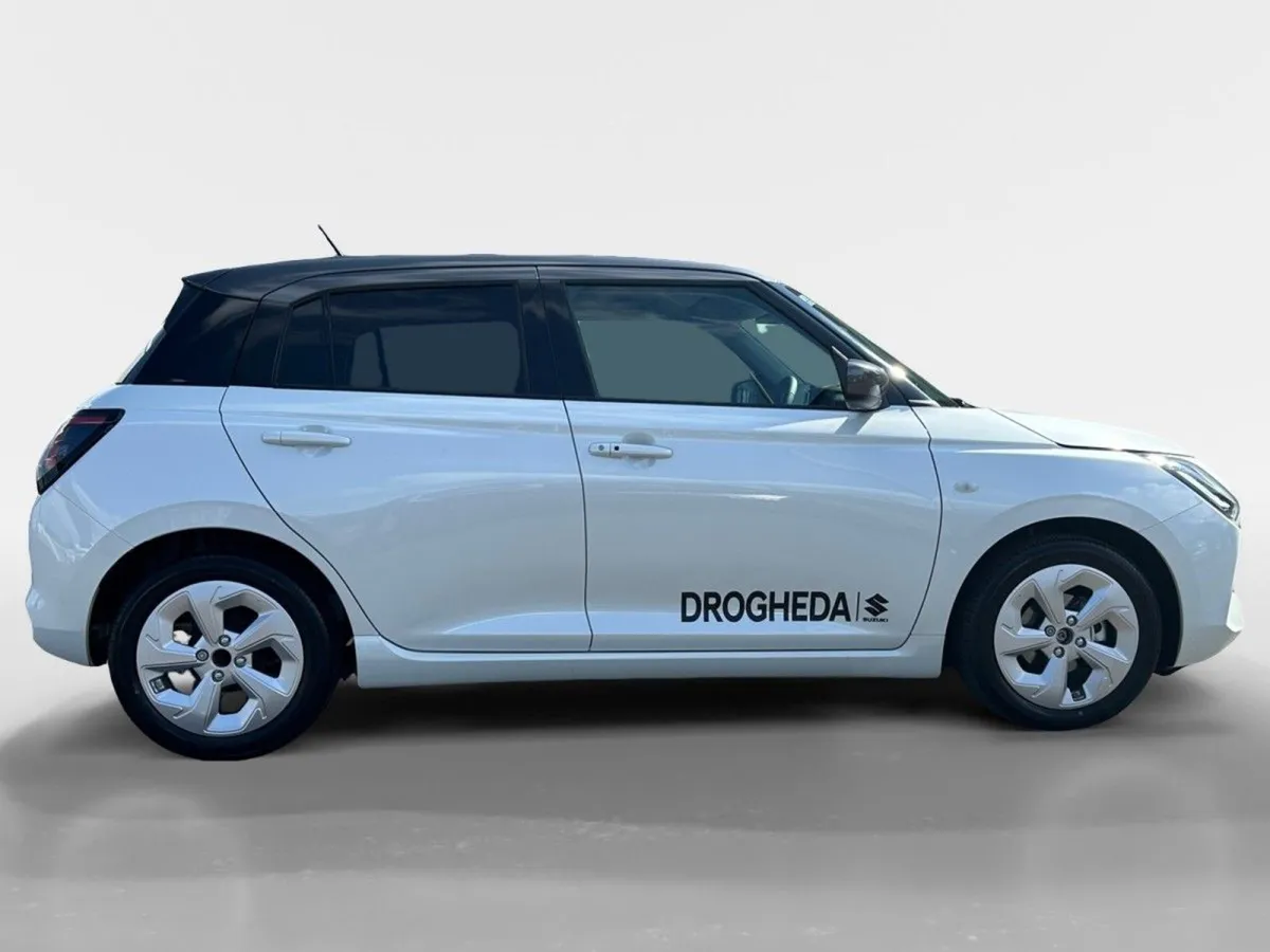 Suzuki Swift 1.2 Hybrid Motion - Image 3