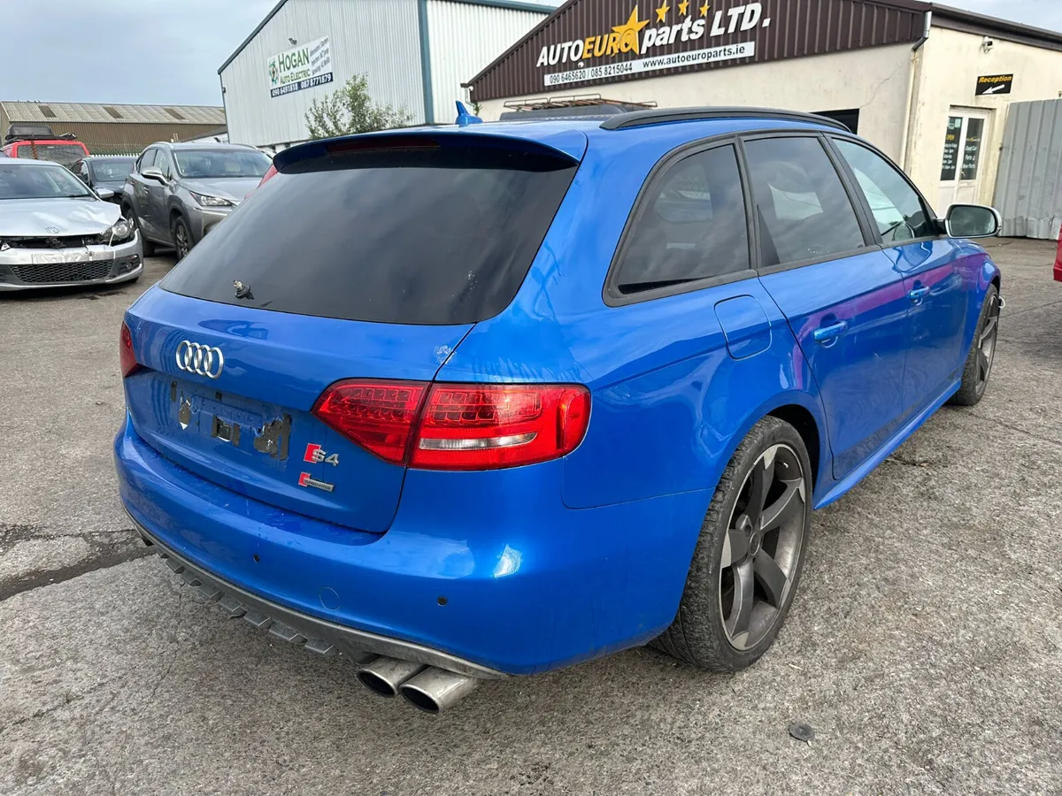 11 AUDI A4 S4 3.0 P QUATTRO AUTO FOR BREAKING - Image 3