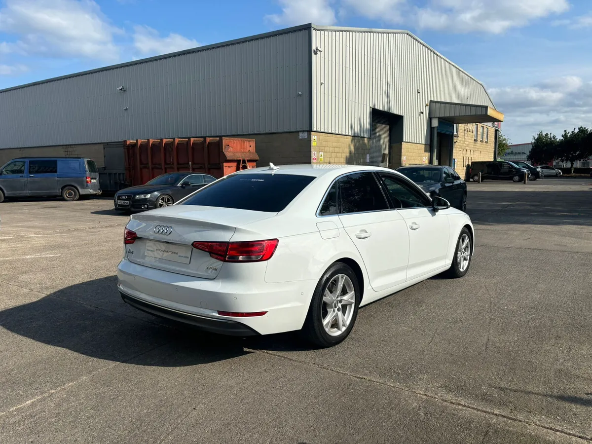 AUDI A4 1.4 SPORT WITH ALL THE EXTRAS - Image 4