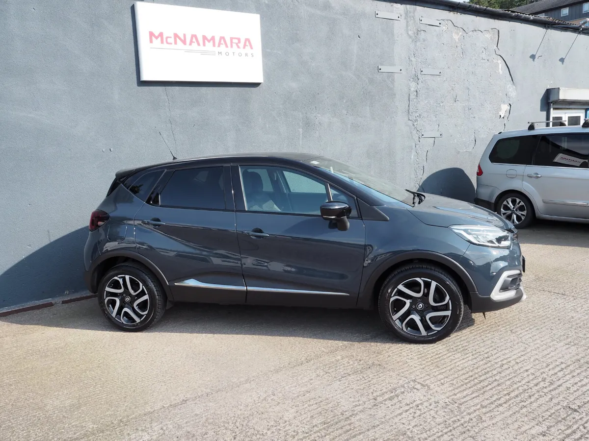 Renault Captur Dynamique S NAV  Exceptional! - Image 2