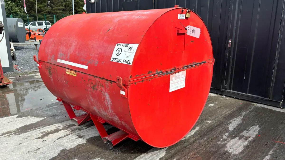Trailer Engineering 2140L Fuel Bowser - Image 3