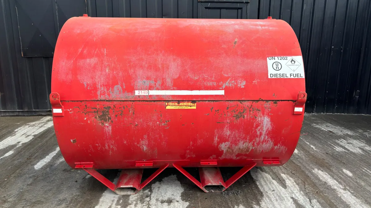 Trailer Engineering 2140L Fuel Bowser - Image 2
