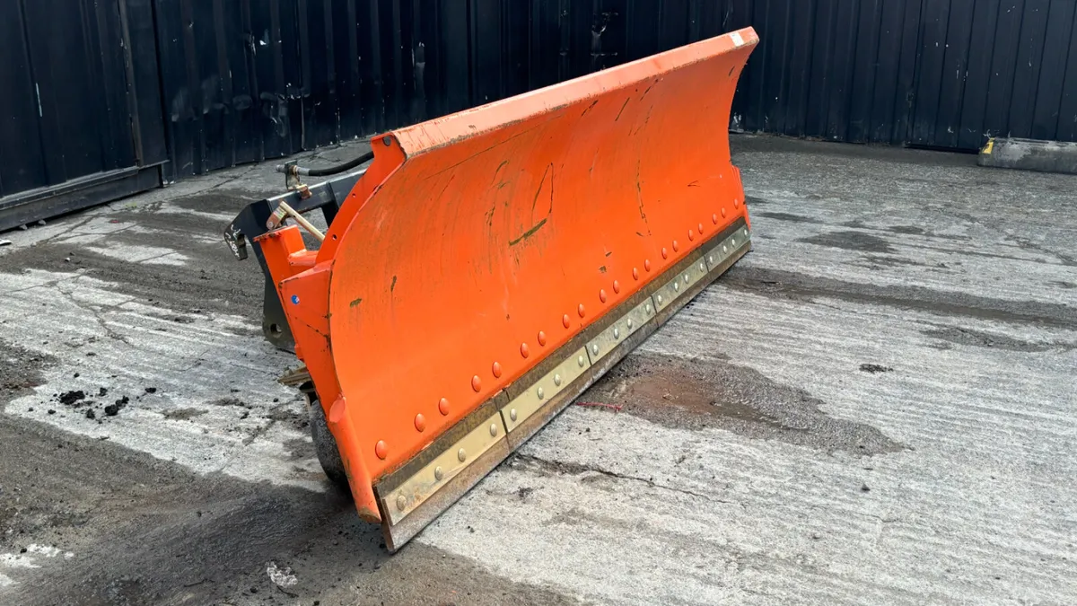 Tuchel Sf250 Hydraulic Snow Plough - Image 1