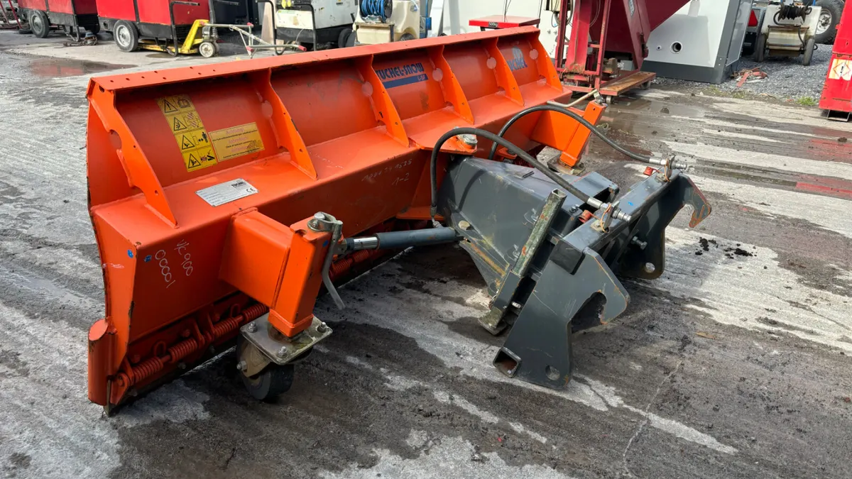 Tuchel Sf250 Hydraulic Snow Plough - Image 4