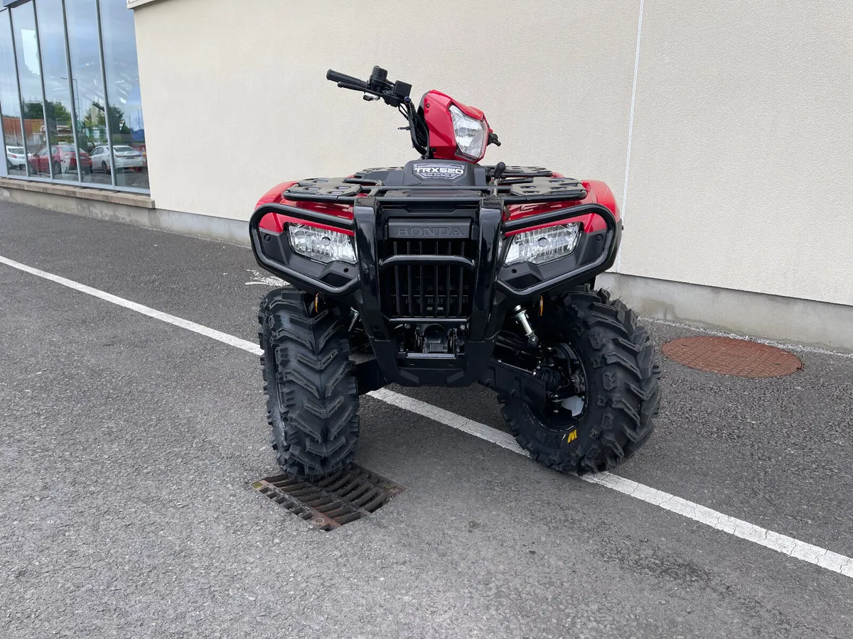 Honda TRX 520 FA6 Automatic Farm Quad - Image 2