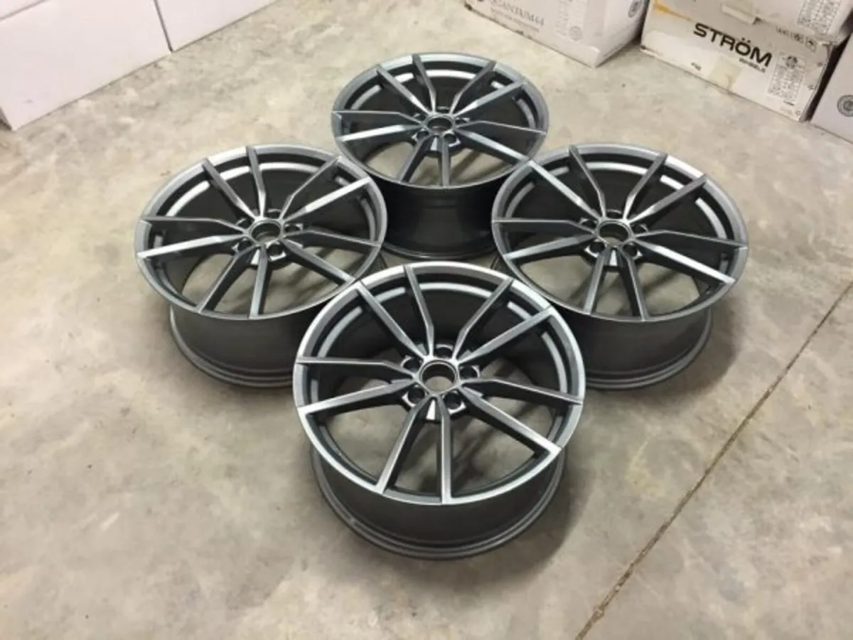 18 19" Inch VW Pretoria style Alloys 5x112 Golf R - Image 4