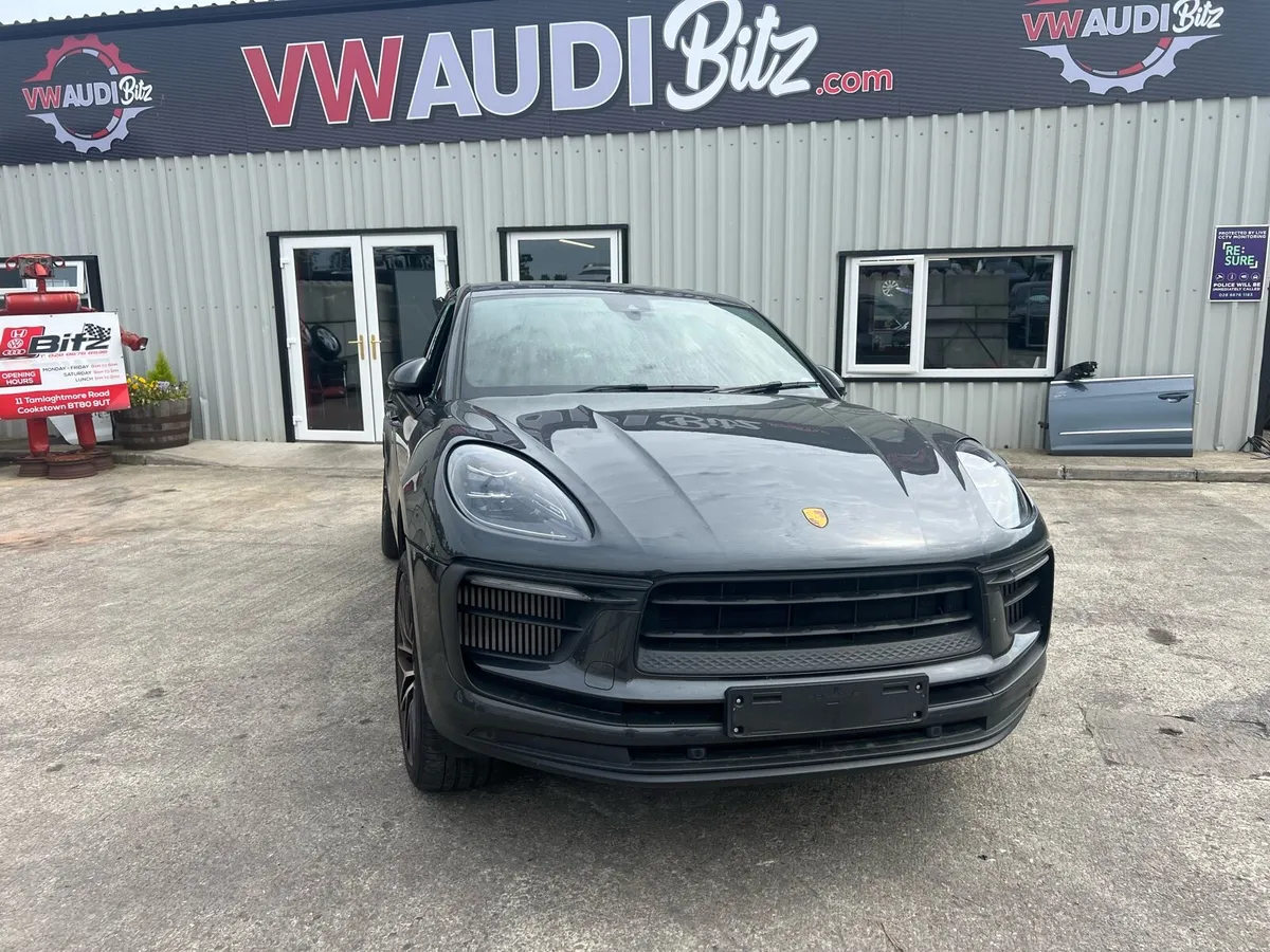 2023PORSCHE MACAN 2.9 TWIN TURBO BREAKING - Image 1