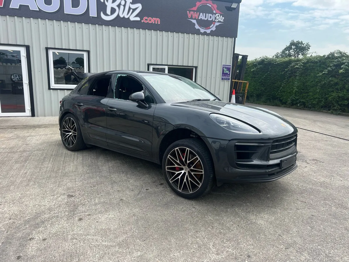 2023PORSCHE MACAN 2.9 TWIN TURBO BREAKING - Image 2