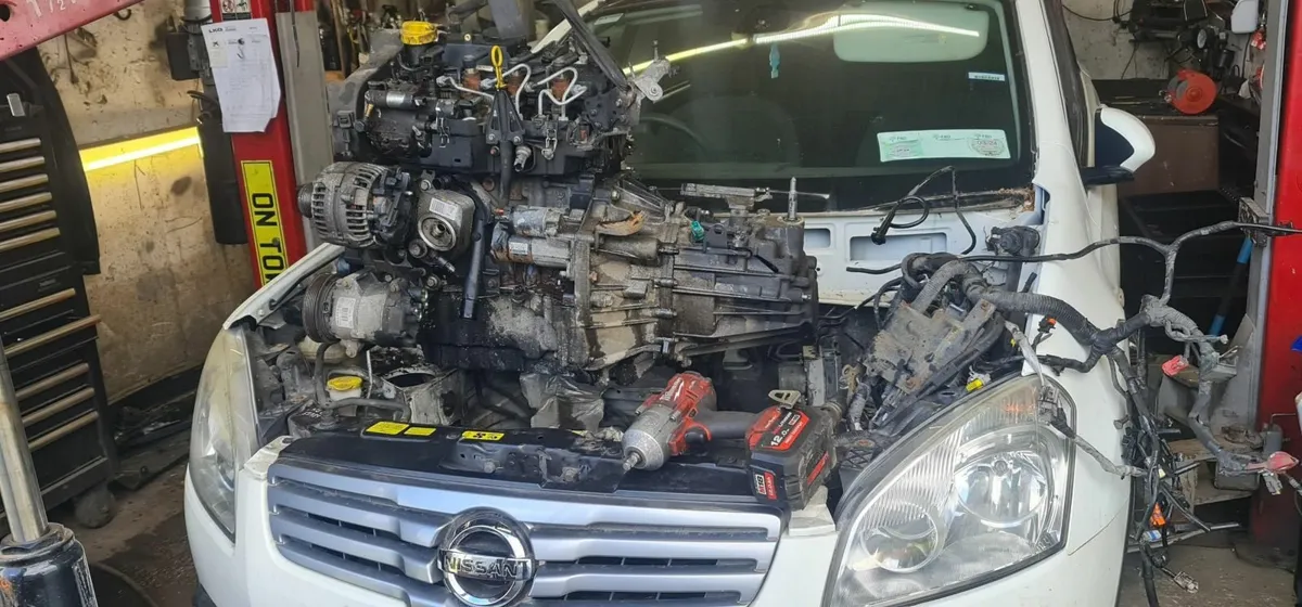 Nissan Qashqai 1.5 Dci 7 and 5 seaters for parts - Image 2