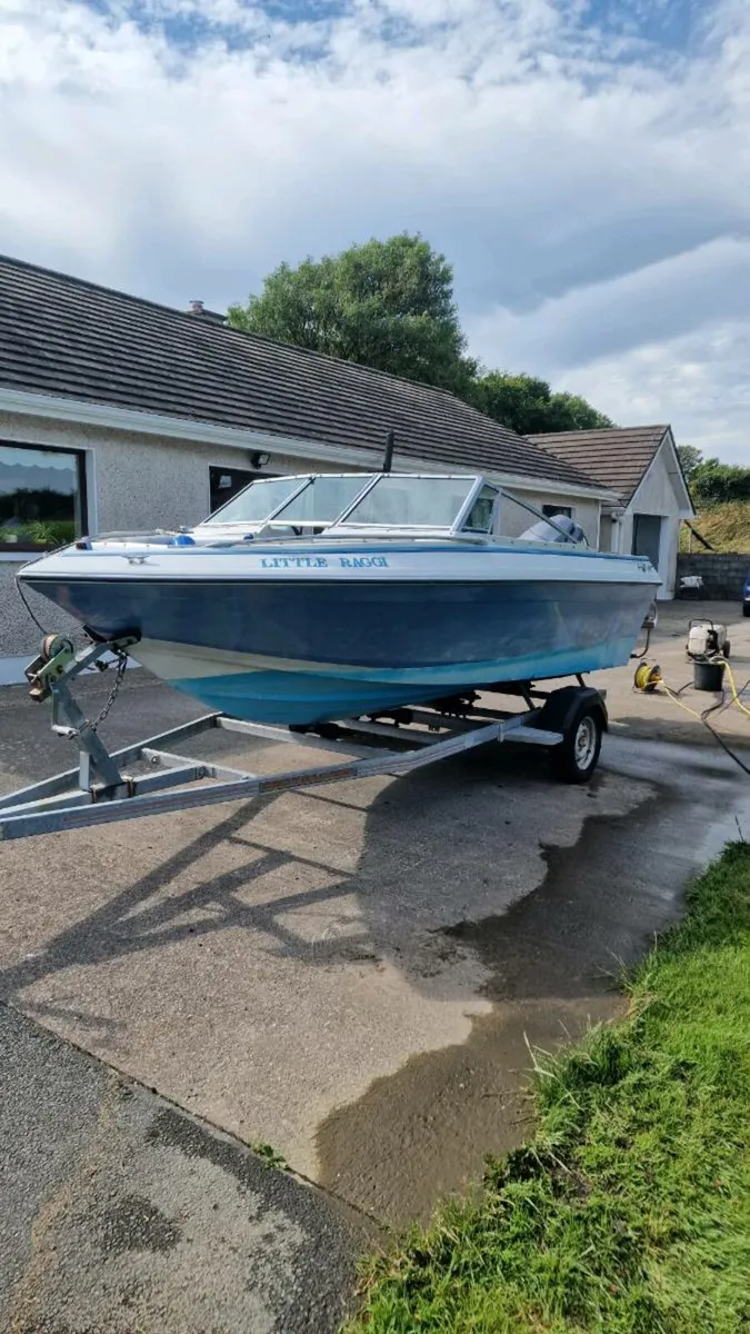 Four Winns 160 17ft boat - Image 3