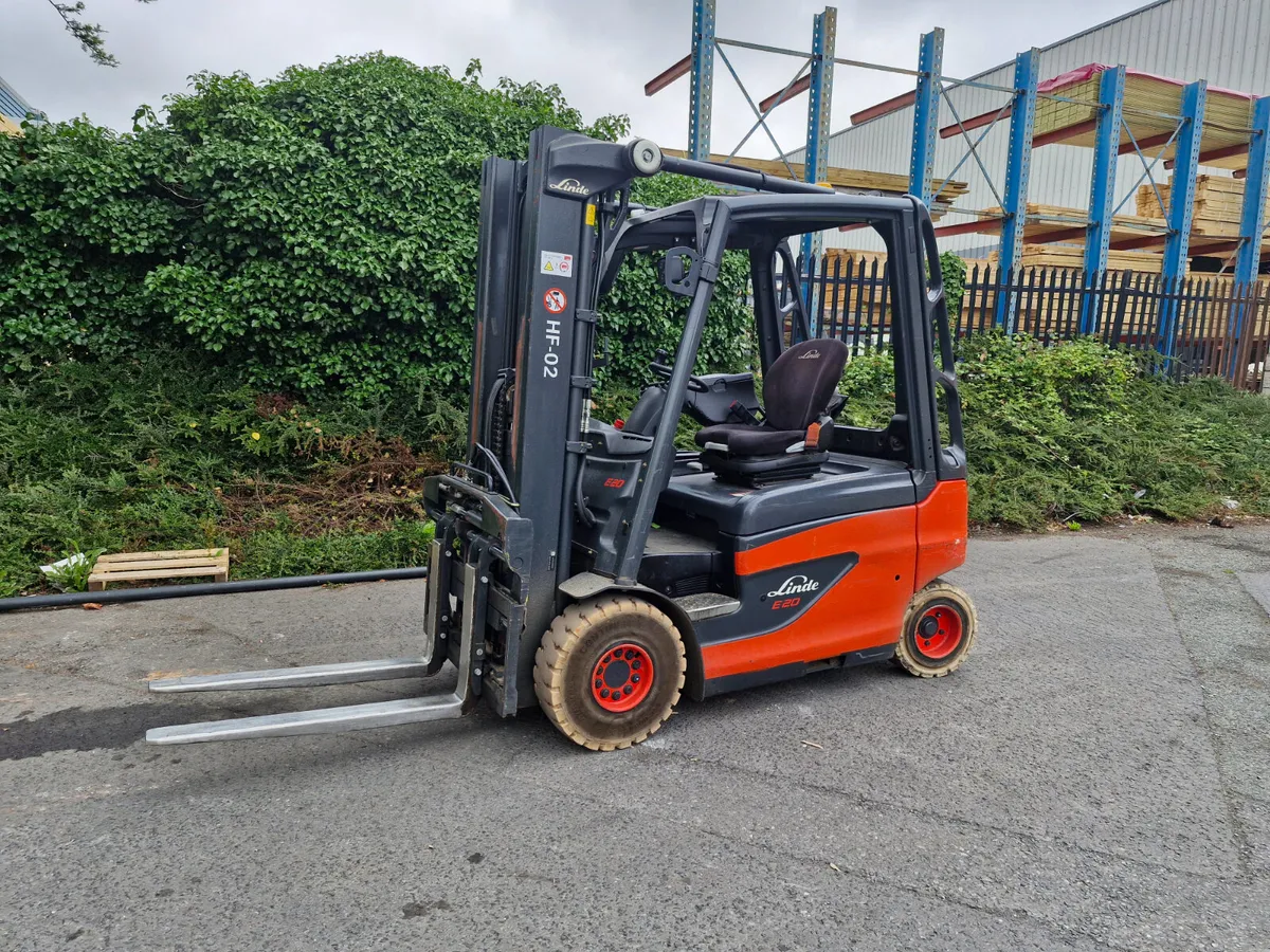 Linde E20-01 Forklift_2015 (8441 h) - Image 2