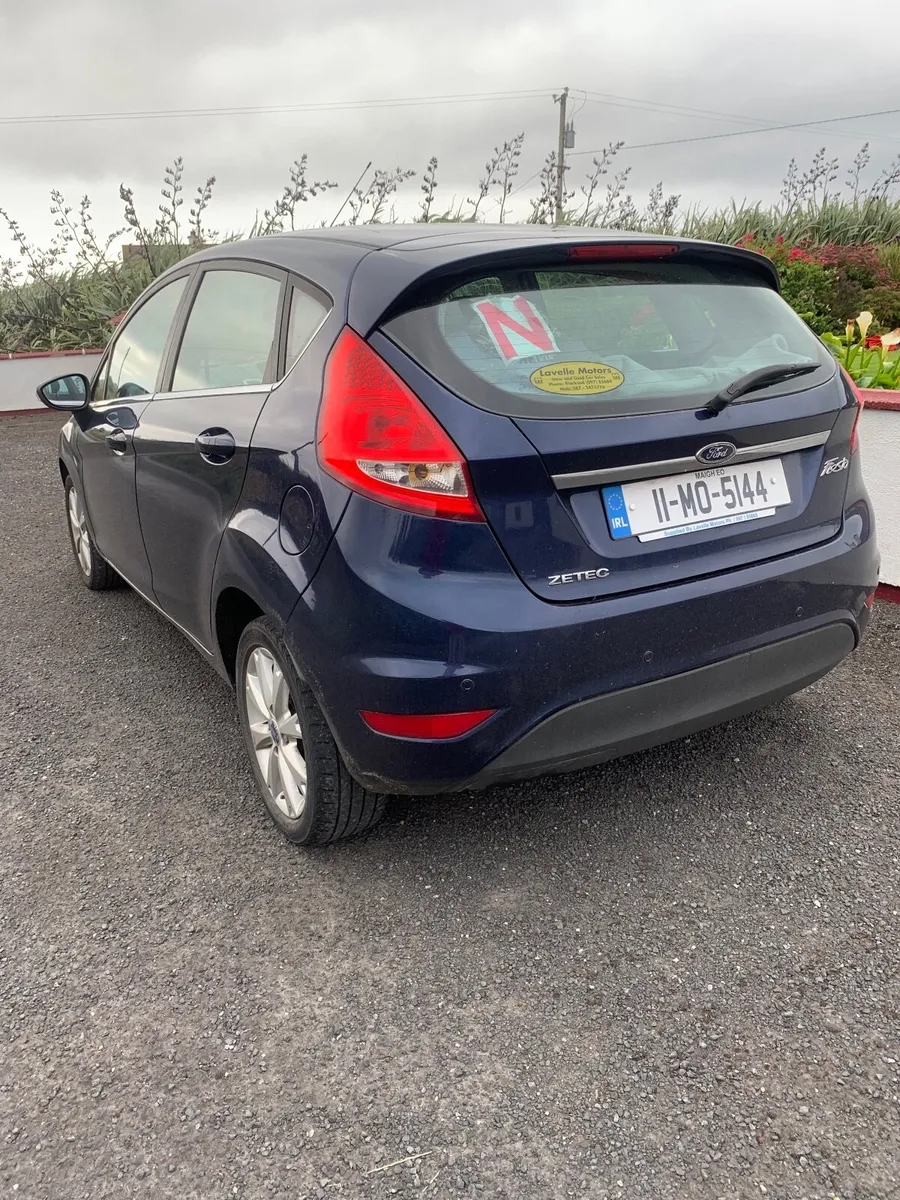 Ford Fiesta 2011 - Image 4