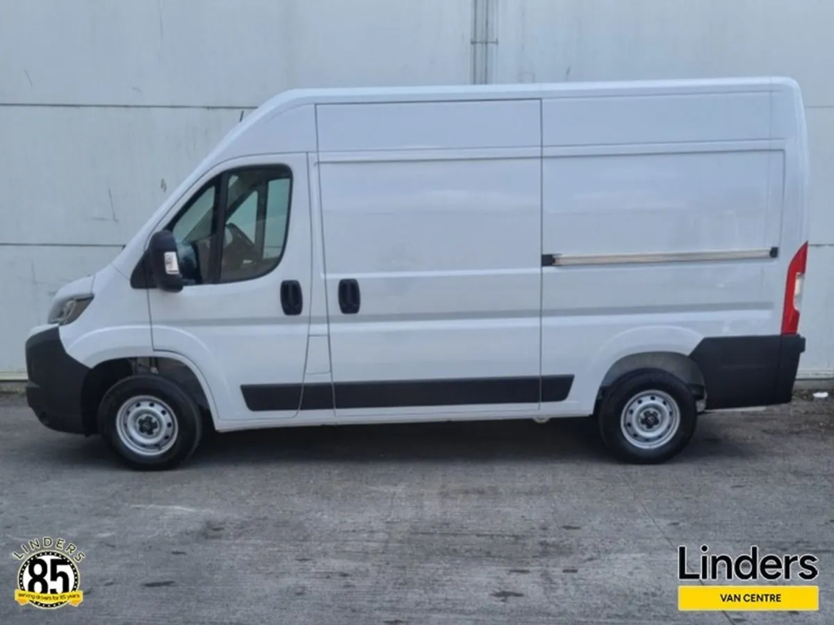 Opel Movano L2h2 2025 5 Year Warranty - Image 3