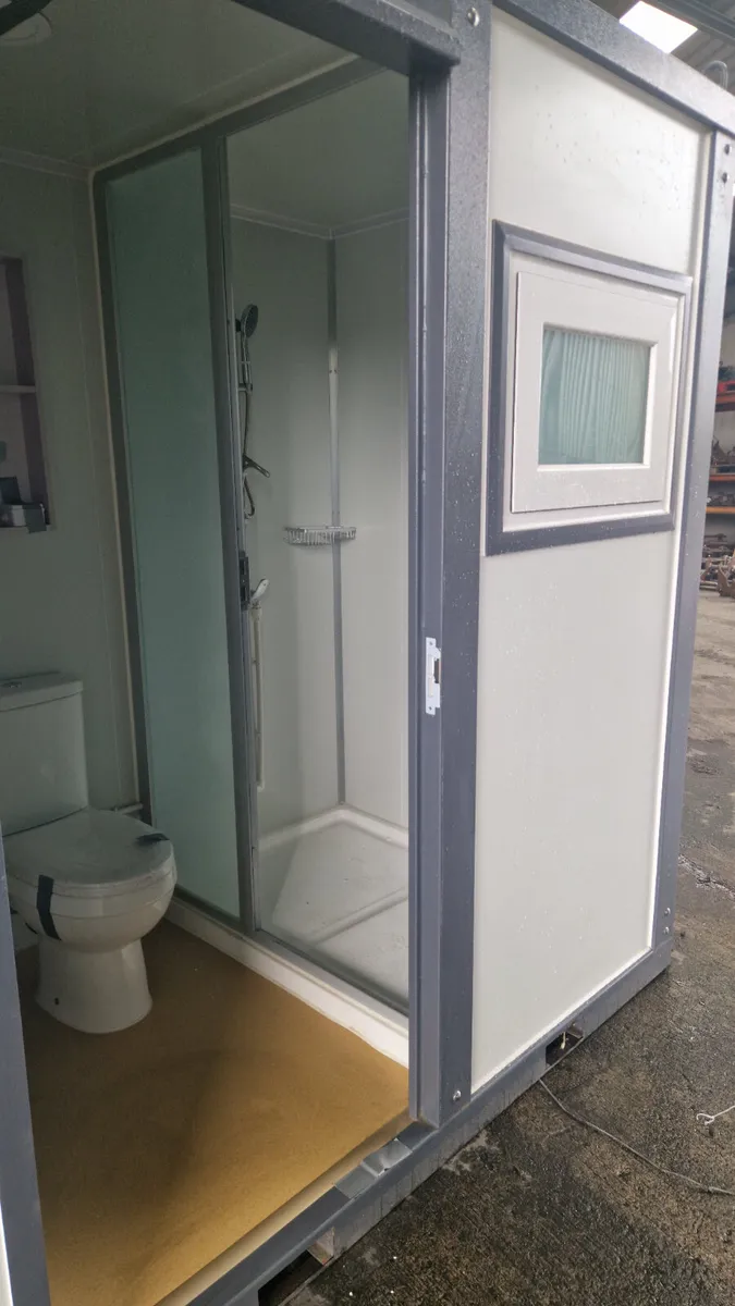 Single toilet and shower block - Image 4