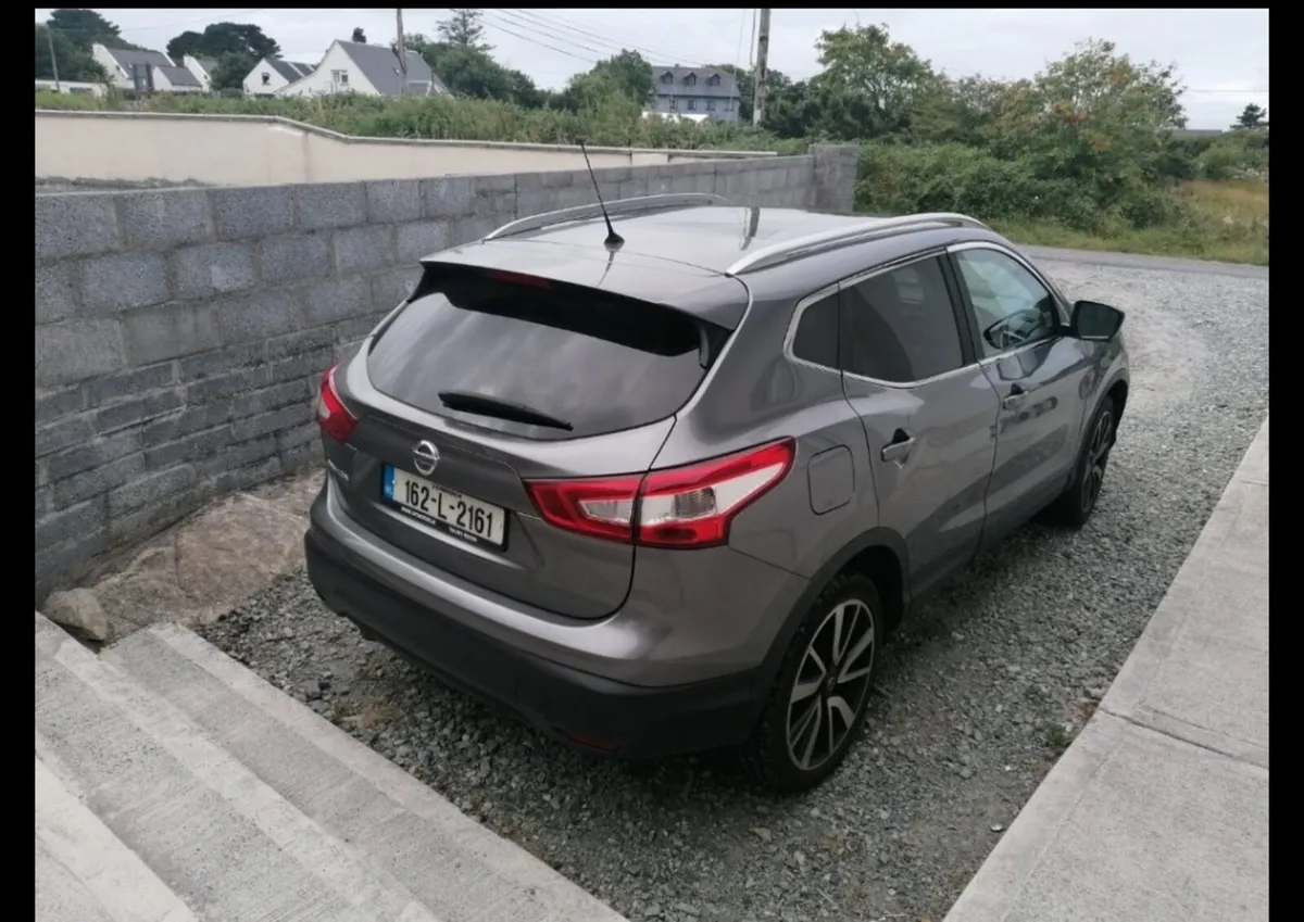 Nissan Qashqai Teckna - Image 3