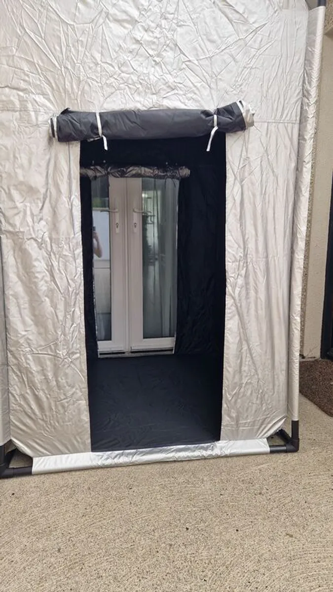Giant Sensory Dark Den - Image 3