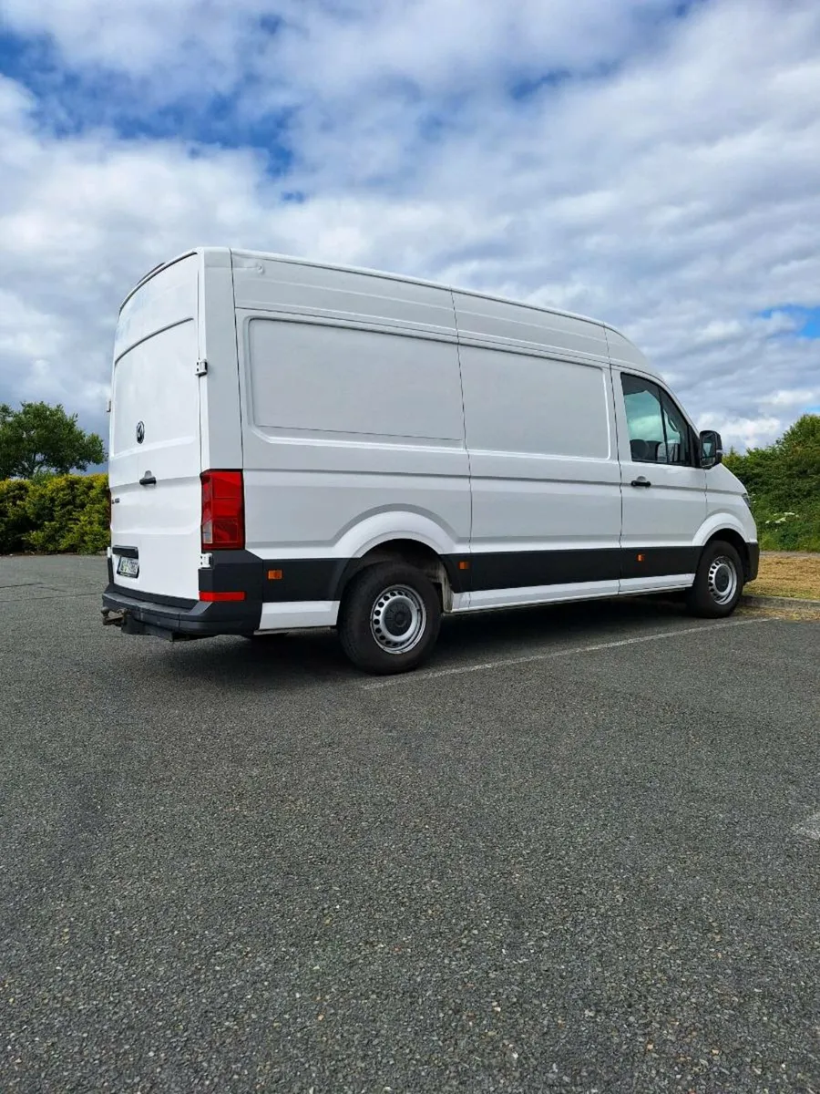 VW Crafter 2018 LOW KMS - Image 3